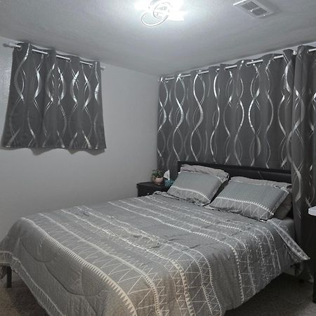 Falstaff Home Торонто Экстерьер фото